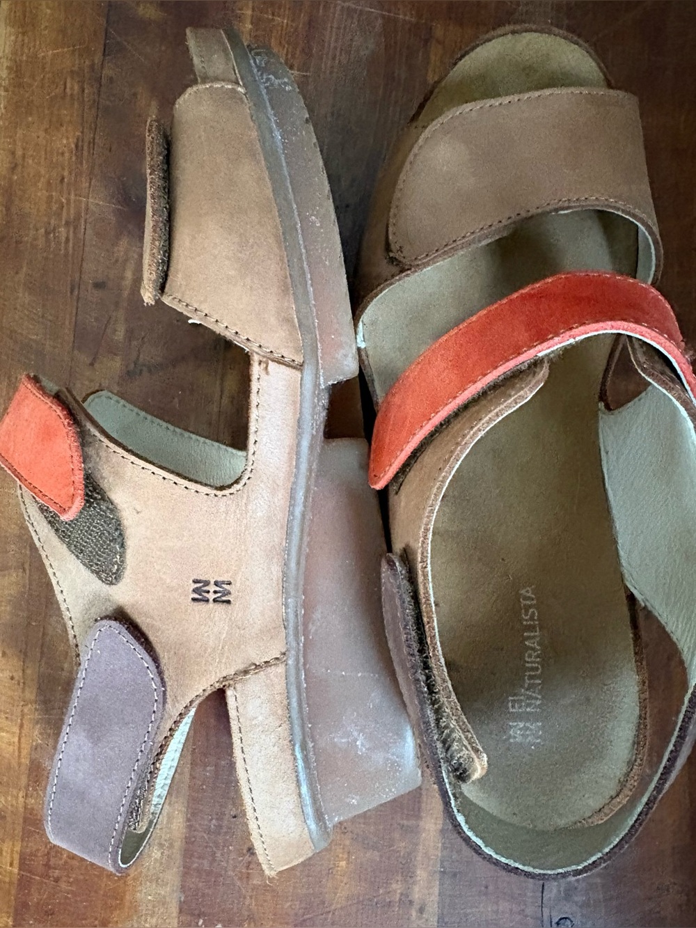 El Naturalista Tan and Orange Leather Slingback Sandals